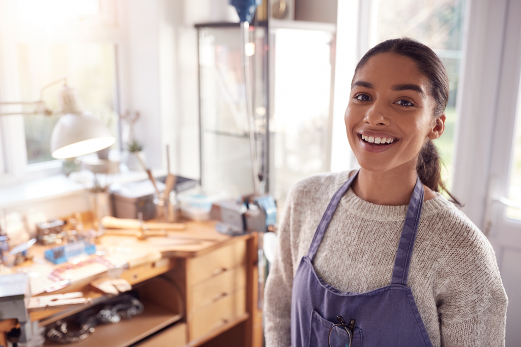 Gem & Jewelry Courses in New York Pietra Communications